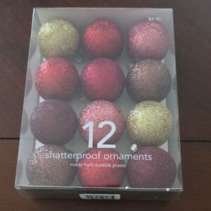 (J38) Festive Glitter Ornament Set - Red and Gold